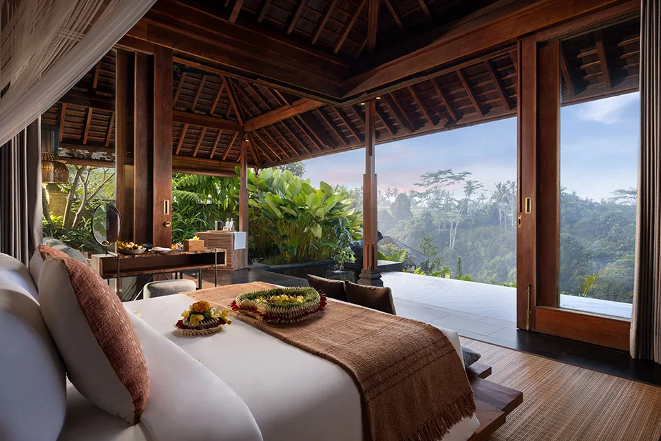 Luxury suite with a private infinity pool overlooking the jungle